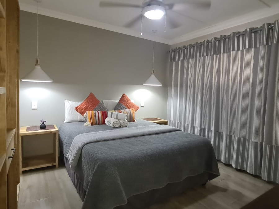 5 Bedroom Property for Sale in Kenton On Sea Eastern Cape